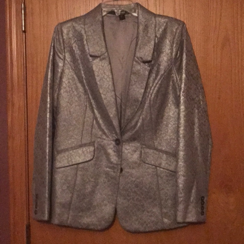 Woman’s Blazer